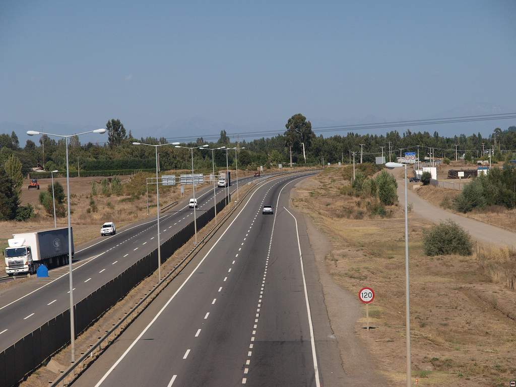 Panamericana v useku Chillan - Temuco4.jpg